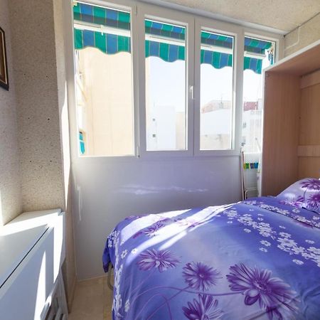 Студия На Белоснежном Пляже Los Locos Torrevieja Bagian luar foto