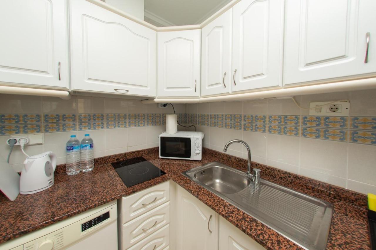 Студия На Белоснежном Пляже Los Locos Torrevieja Bagian luar foto