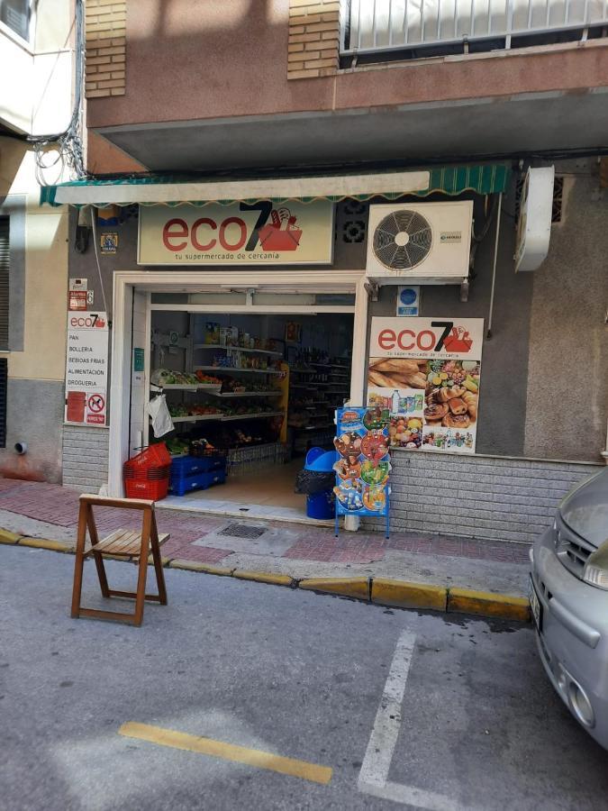 Студия На Белоснежном Пляже Los Locos Torrevieja Bagian luar foto